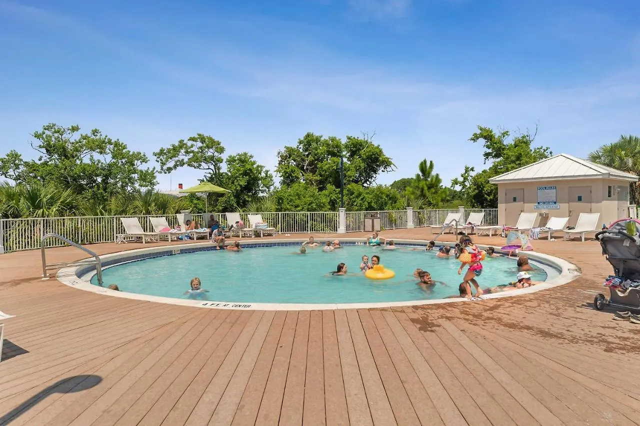 She Sells Seashells By The Seashore - Laketown Wharf #725 By Nautical Properties Panama City Beach Holiday home