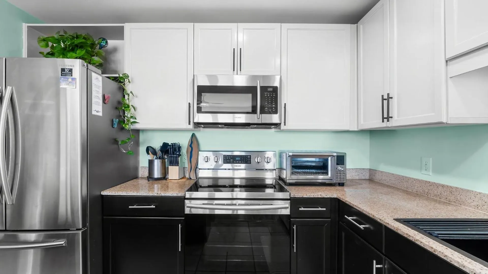 She Sells Seashells By The Seashore - Laketown Wharf #725 By Nautical Properties Panama City Beach Holiday home