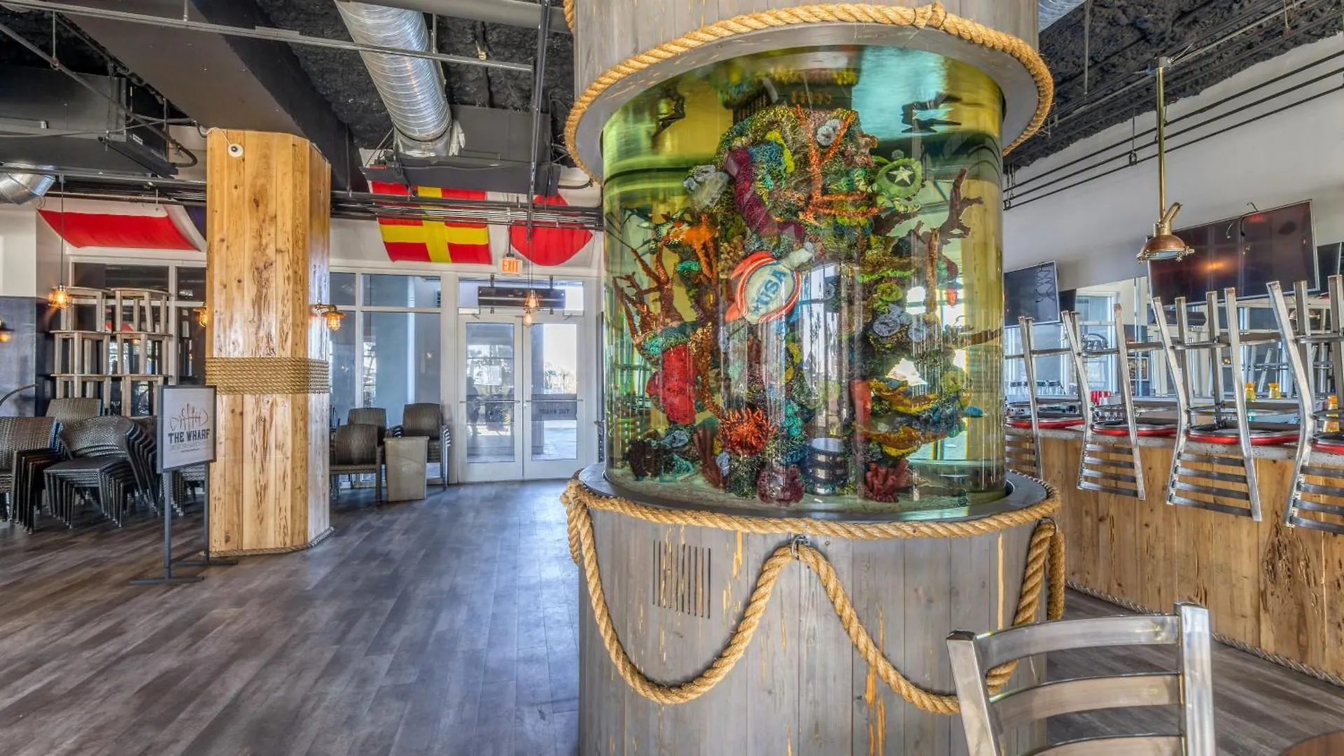 Holiday home She Sells Seashells By The Seashore - Laketown Wharf #725 By Nautical Properties Panama City Beach